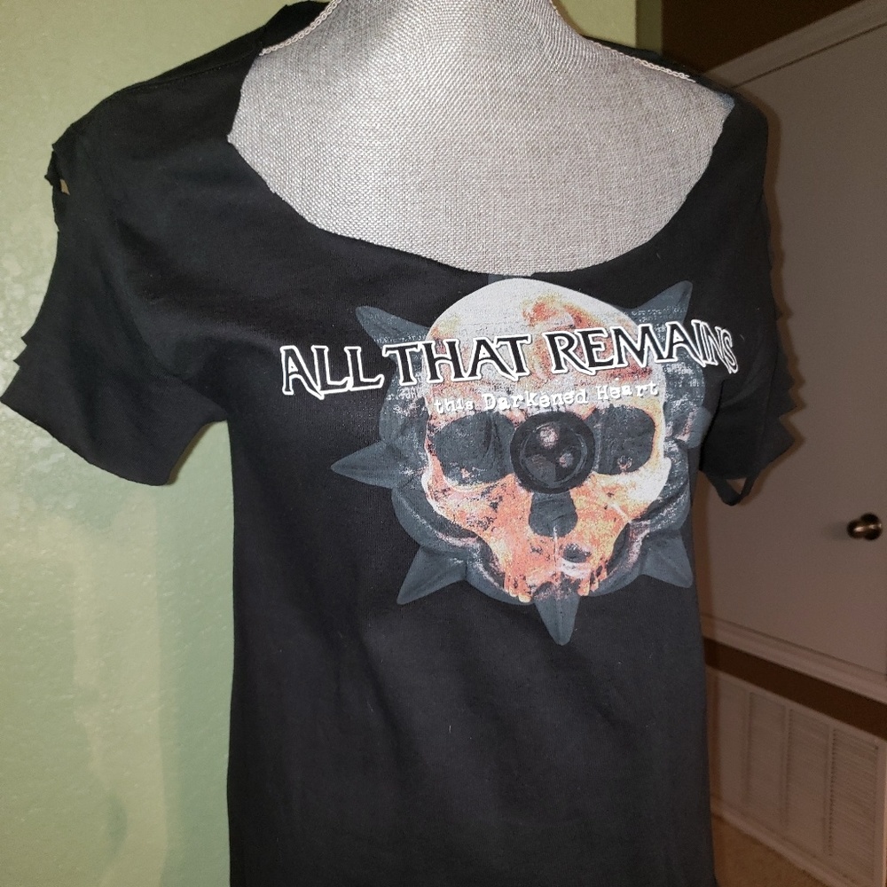 ALL THAT REMAINS VINTAGE LOOKING ROCK TEE